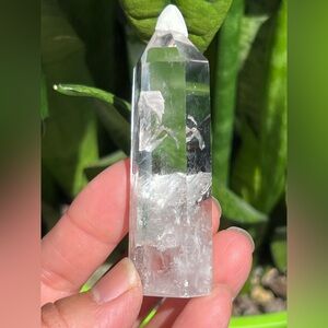 Clear quartz tower (j) | crystal